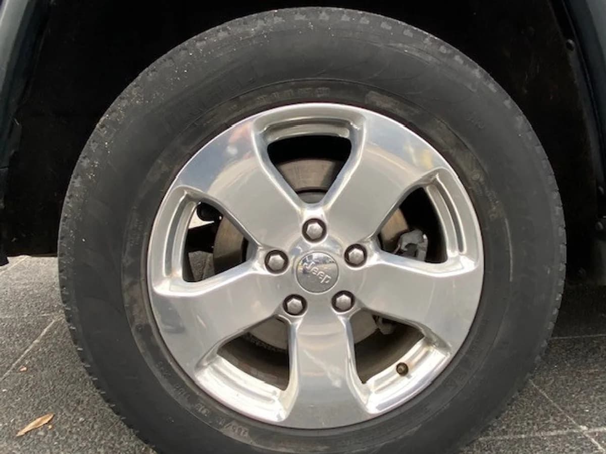 JEEP GRAND CHEROKEE Laredo 3.6 2013 - Imagen 23