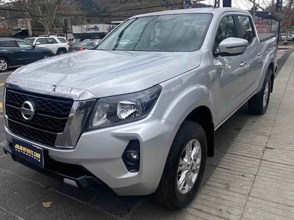 NISSAN NAVARA DC XE 2.3D AT 4x4 2022 - Imagen 1