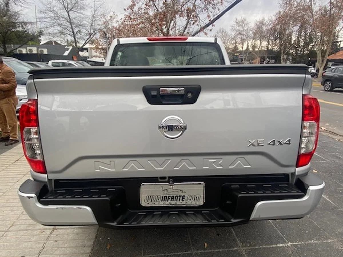 NISSAN NAVARA DC XE 2.3D AT 4x4 2022 - Imagen 8