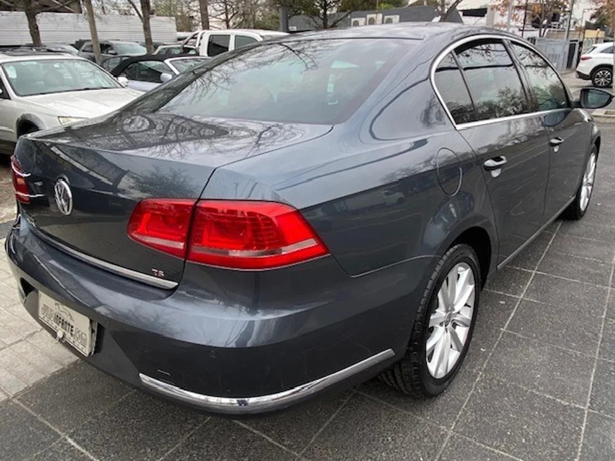 VOLKSWAGEN PASSAT Highline TSI 1.8 2012 - Imagen 2