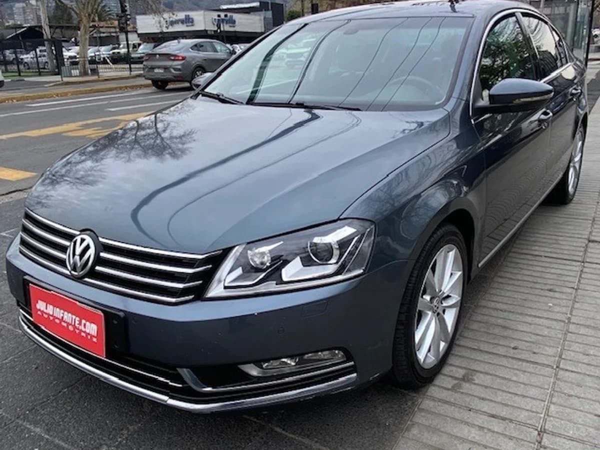 VOLKSWAGEN PASSAT Highline TSI 1.8 2012 - Imagen 1