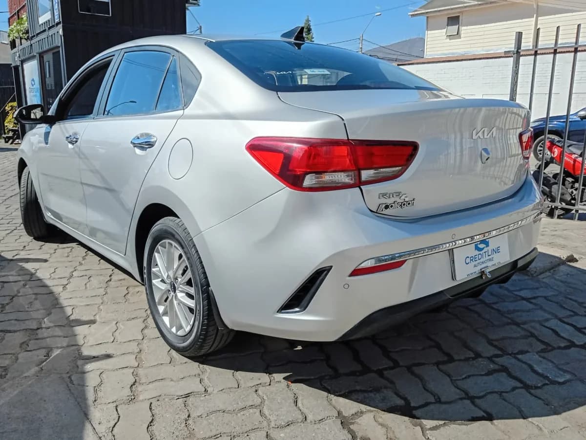 KIA RIO 4 1.4 EX FULL 6MT 2024 - Imagen 5