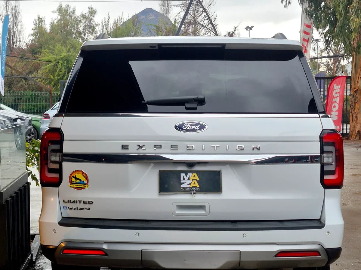 FORD EXPEDITION 4X4 3.5 AT Ltd 2023 - Imagen 6