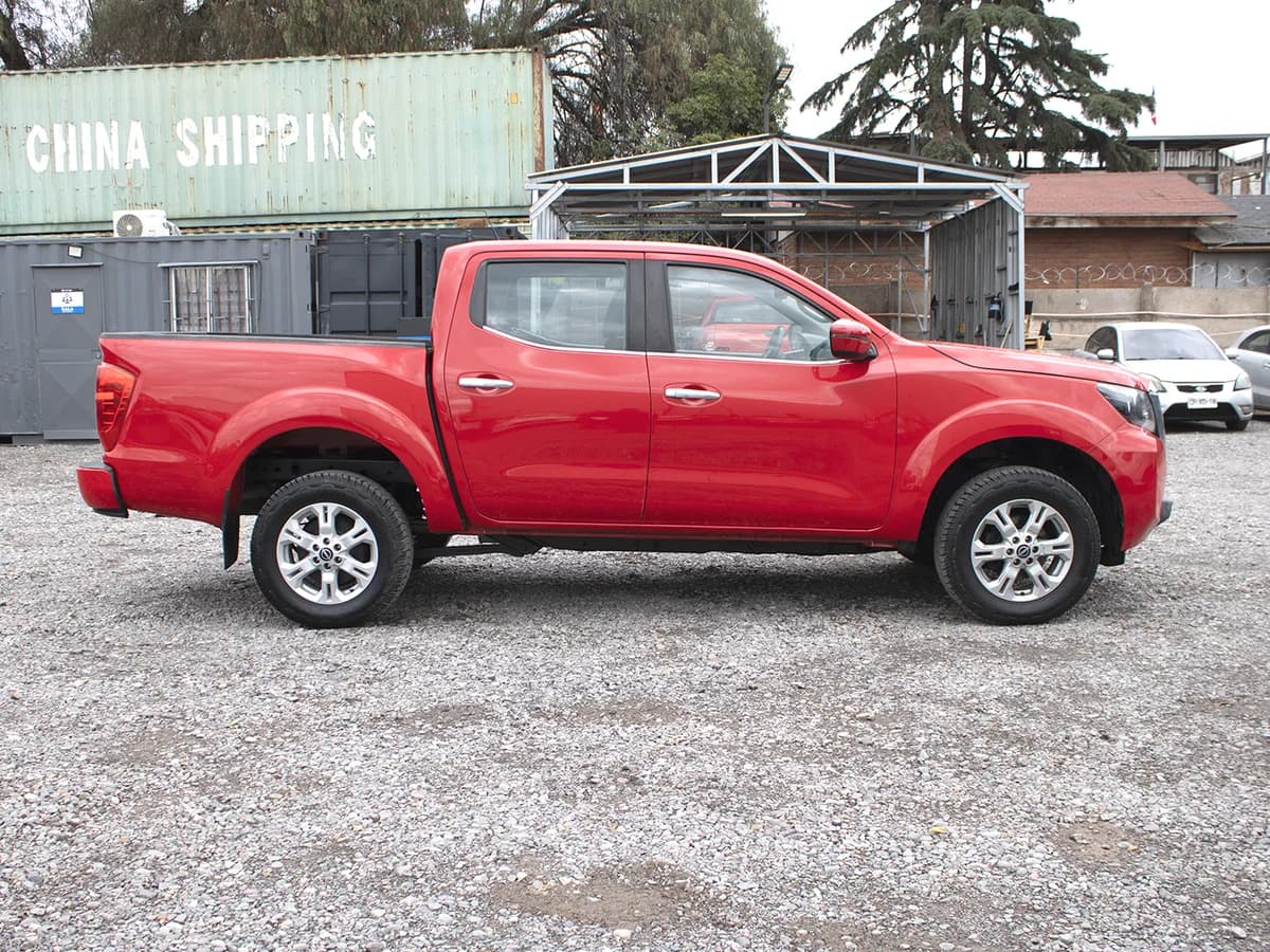 NISSAN Navara DOBLE CABINA 4X4 - Imagen 5