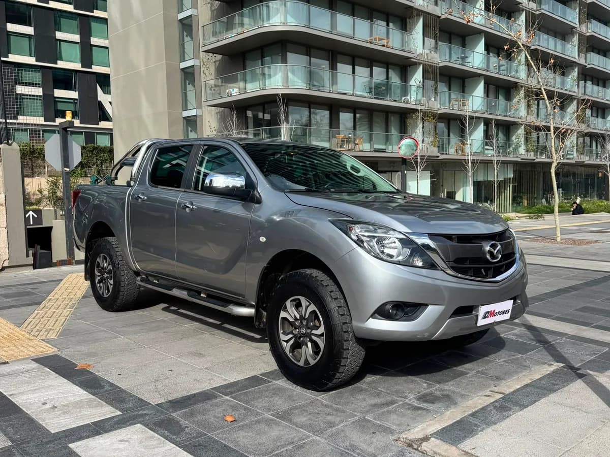 MAZDA Bt-50 2.2L 2021 - Imagen 6