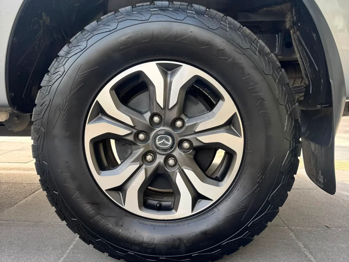 MAZDA Bt-50 2.2L 2021 - Imagen 13