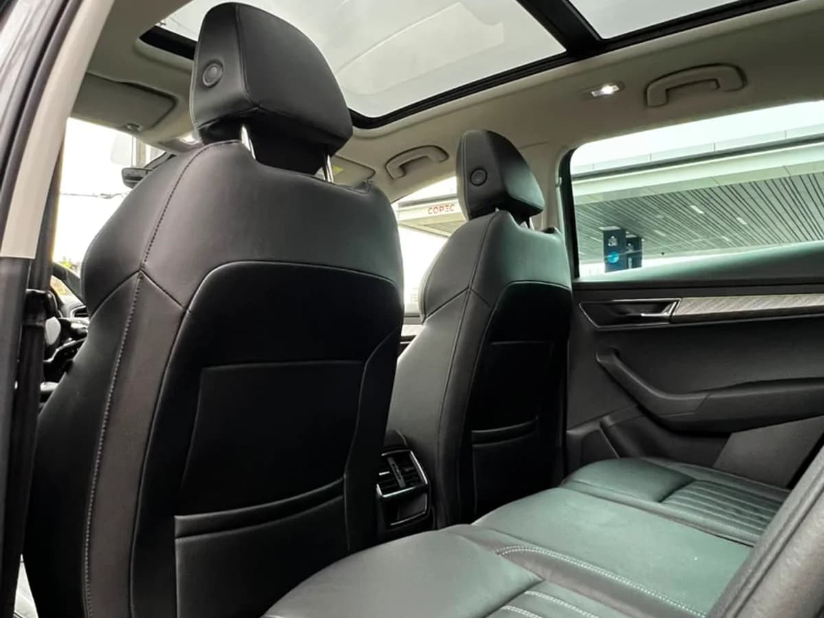 SKODA KAROQ 1.4L AT STYLE 4X2 AÑO 2023 - Imagen 5