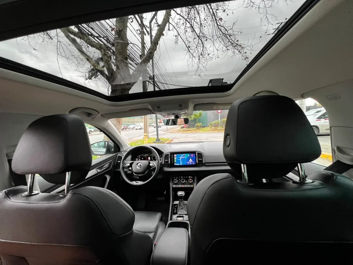 SKODA KAROQ 1.4L AT STYLE 4X2 AÑO 2023 - Imagen 16