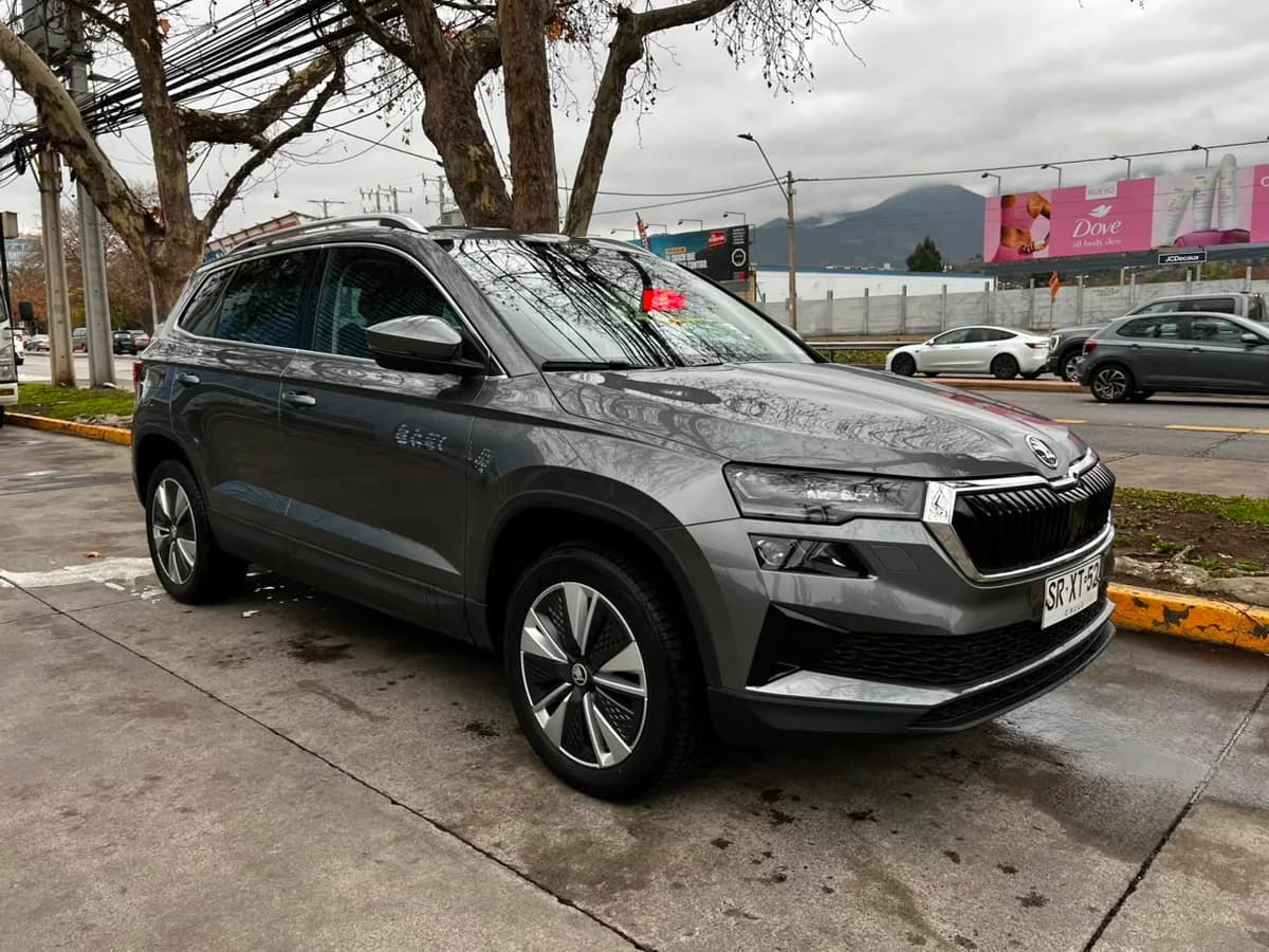 SKODA KAROQ 1.4L AT STYLE 4X2 AÑO 2023 - Imagen 22