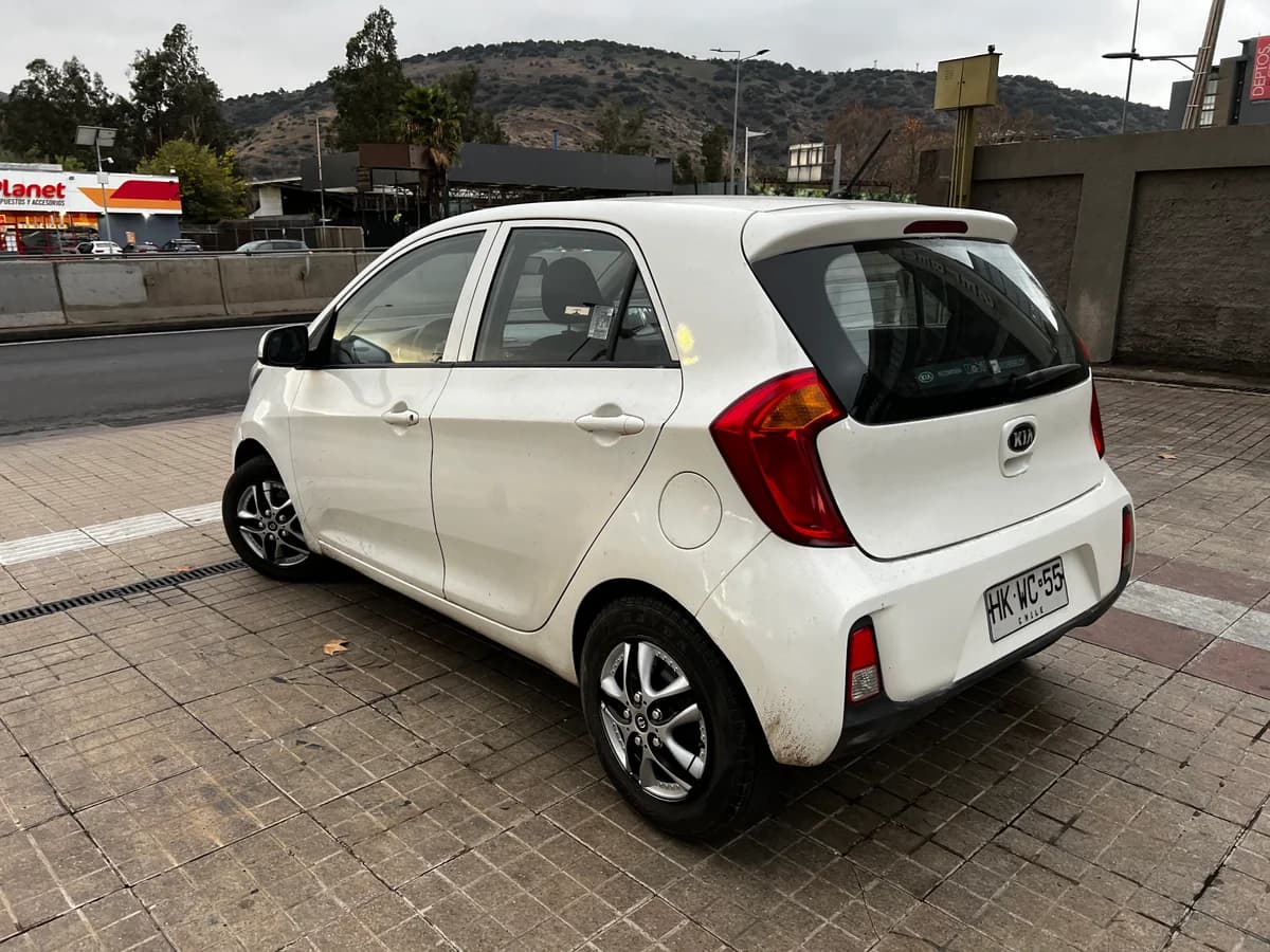 KIA Morning EX 1.0L MT5 AC año 2016 - Imagen 6