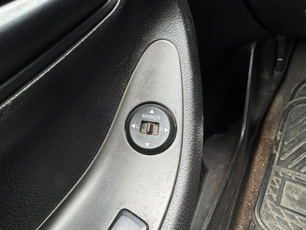 KIA Morning EX 1.0L MT5 AC año 2016 - Imagen 17
