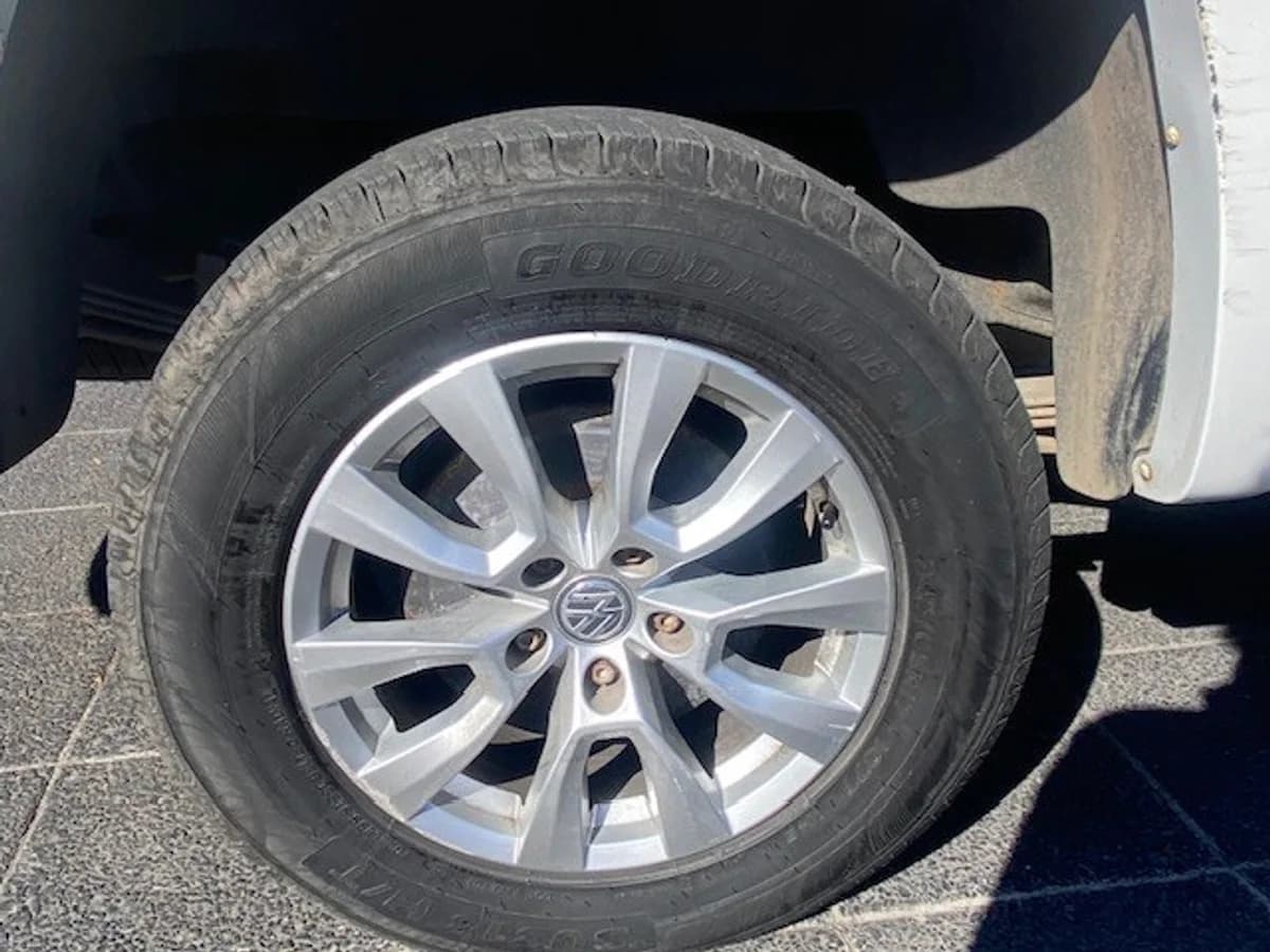 VOLKSWAGEN AMAROK TDI Trendline 2.0 2022 - Imagen 18
