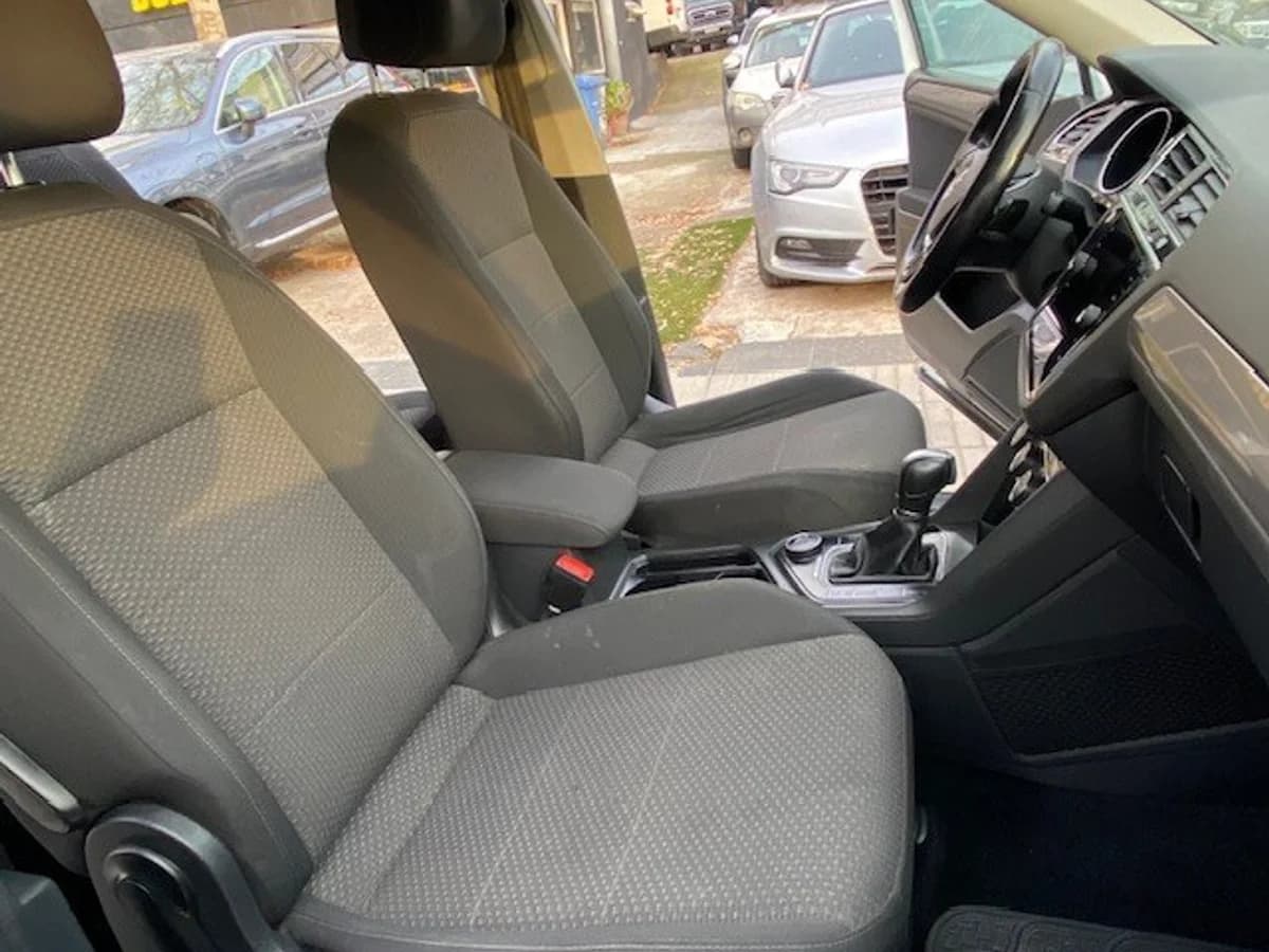 VOLKSWAGEN TIGUAN 4x4 2.0 At. 2019 - Imagen 20