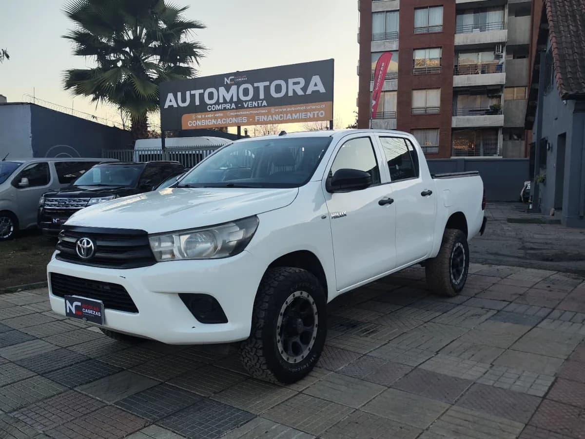 TOYOTA Hilux 2.8 SRV 4X4 2017 - Imagen 2