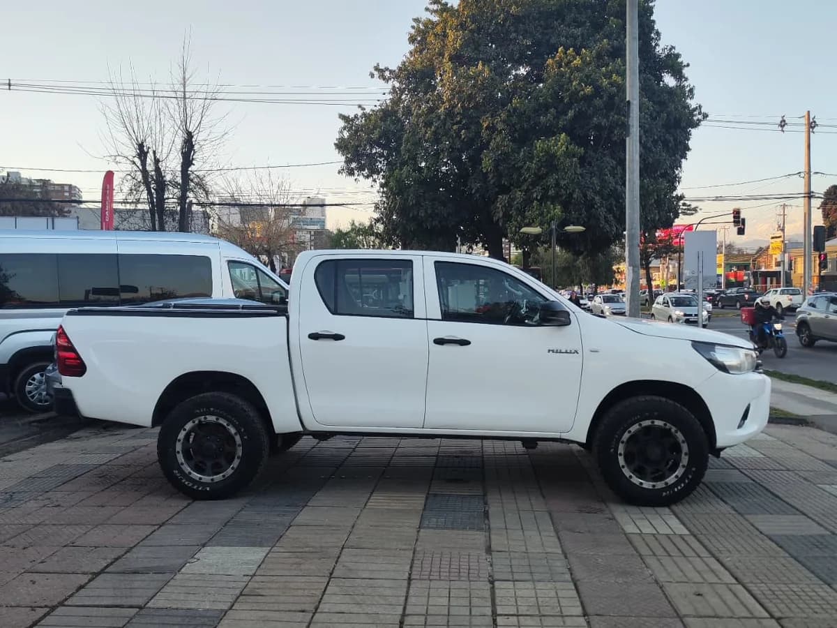 TOYOTA Hilux 2.8 SRV 4X4 2017 - Imagen 5