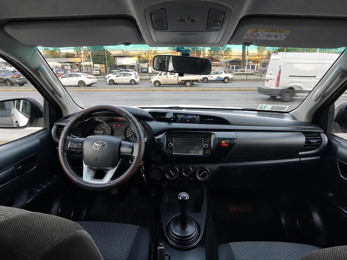 TOYOTA Hilux 2.8 SRV 4X4 2017 - Imagen 9