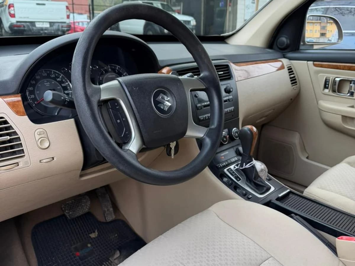 SUZUKI XL7 GLX 1.5 3.6 2008 - Imagen 14