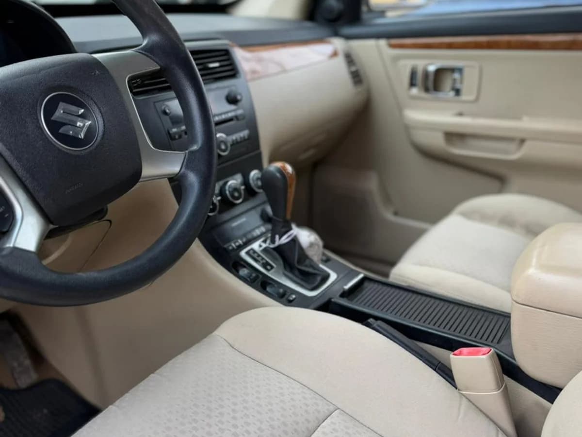 SUZUKI XL7 GLX 1.5 3.6 2008 - Imagen 17