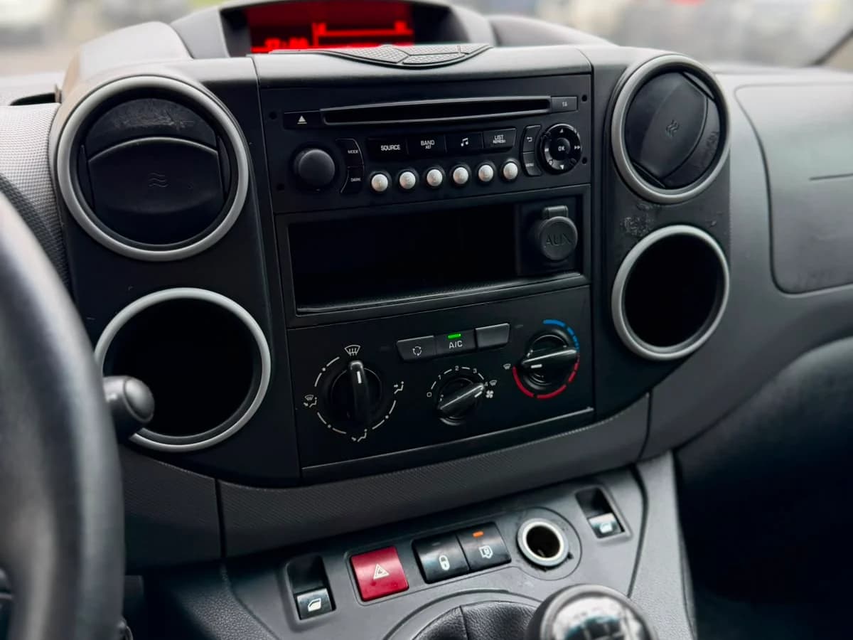 CITROEN Berlingo B9 HDI 1.6 2018 - Imagen 22