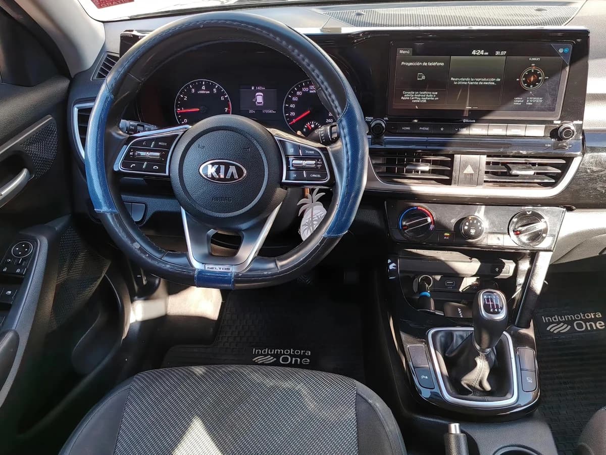 KIA Seltos MPI 6MT 1.6 2021 - Imagen 16