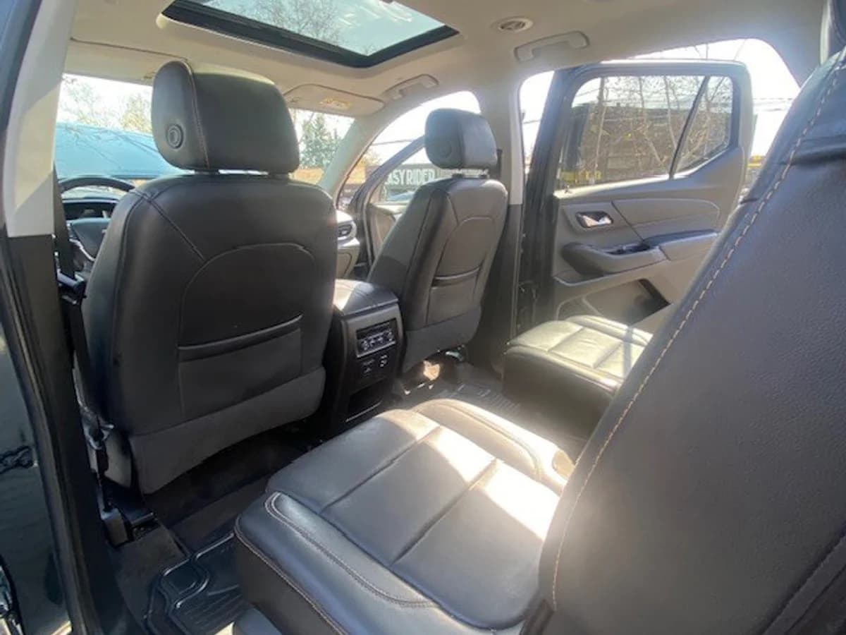 CHEVROLET TRAVERSE Premier Awd 3.6 2019 - Imagen 17