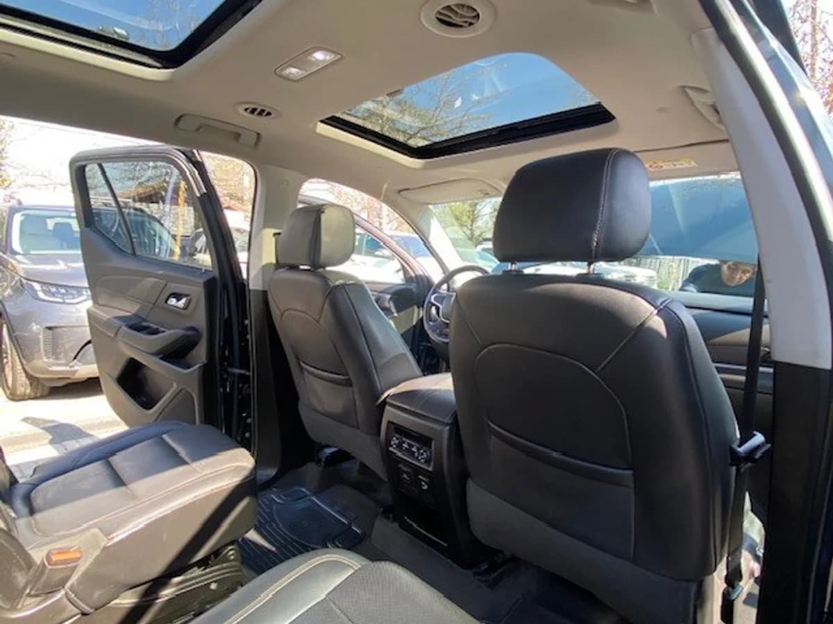 CHEVROLET TRAVERSE Premier Awd 3.6 2019 - Imagen 19