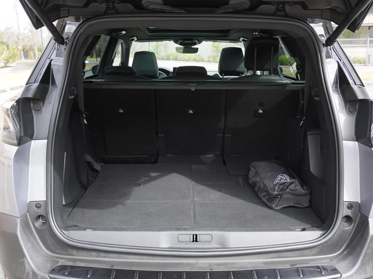 Peugeot 5008 Blue HDI 130 1.5 Año 2023 - Imagen 20
