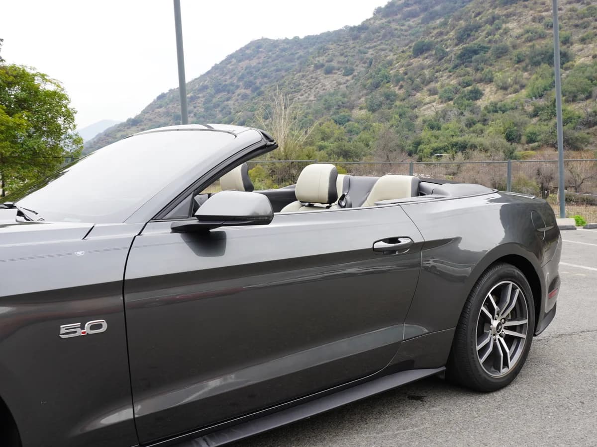 Ford Mustang 5.0 GT Cabrio Año 2016 - Imagen 9