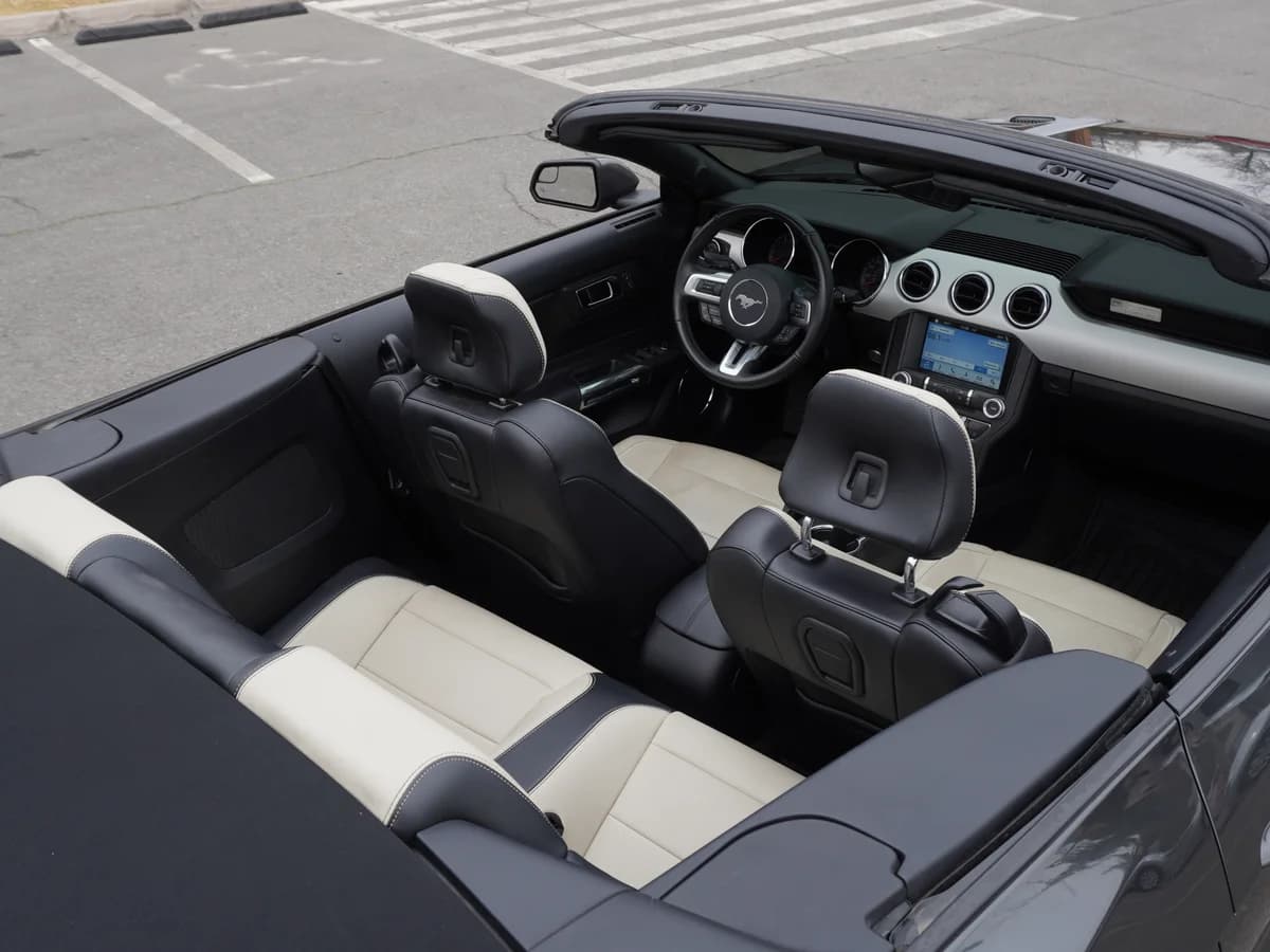 Ford Mustang 5.0 GT Cabrio Año 2016 - Imagen 20