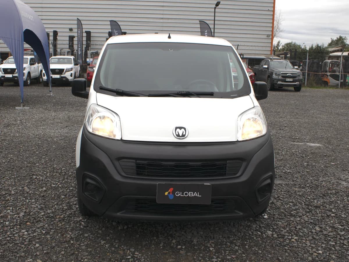 RAM Van 700 - Imagen 2