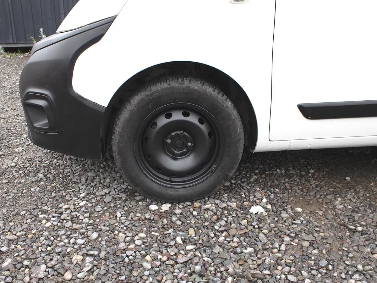 RAM Van 700 - Imagen 10