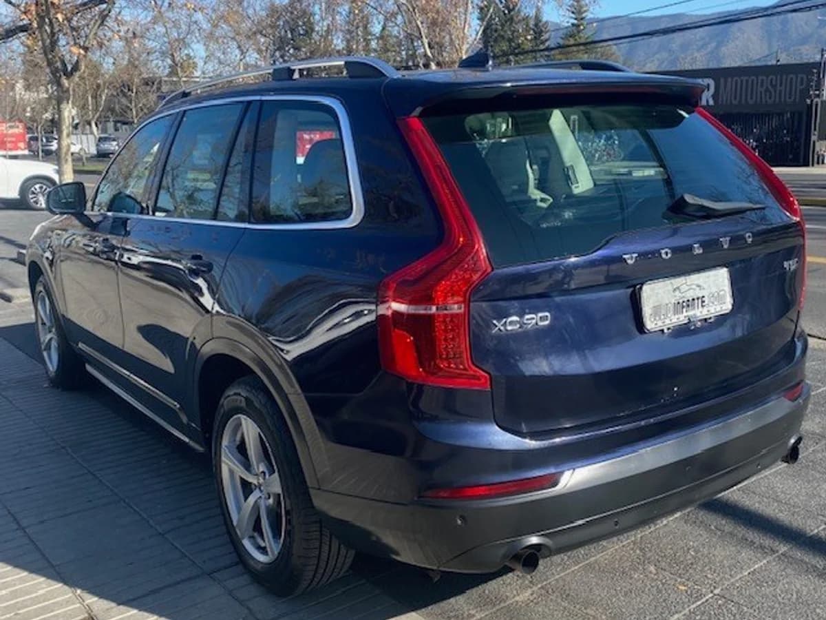 VOLVO XC90 T5 2.0 Kinetic 2016 - Imagen 4