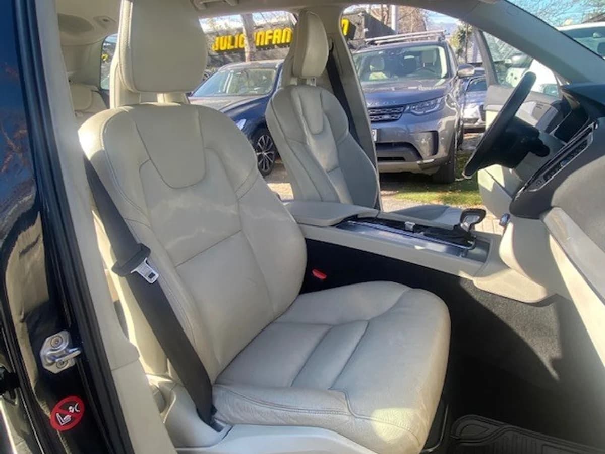 VOLVO XC90 T5 2.0 Kinetic 2016 - Imagen 19