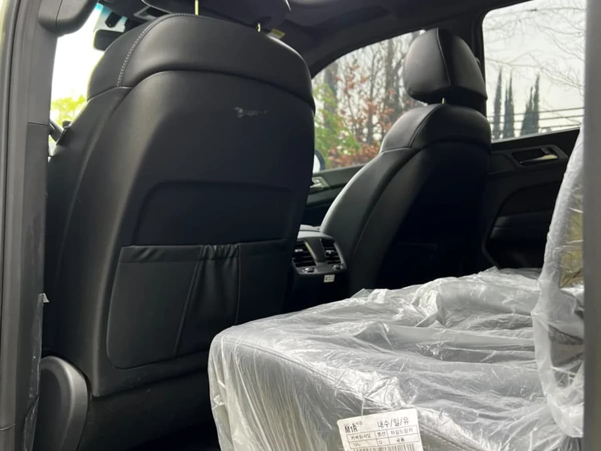 SSANGYONG Musso 2.2 TD LIMITED PLUS DIESEL 4WD AT6 2025 - Imagen 7
