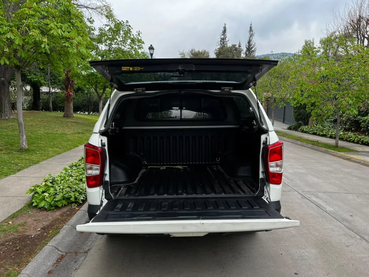 SSANGYONG Musso 2.2 TD LIMITED PLUS DIESEL 4WD AT6 2025 - Imagen 10