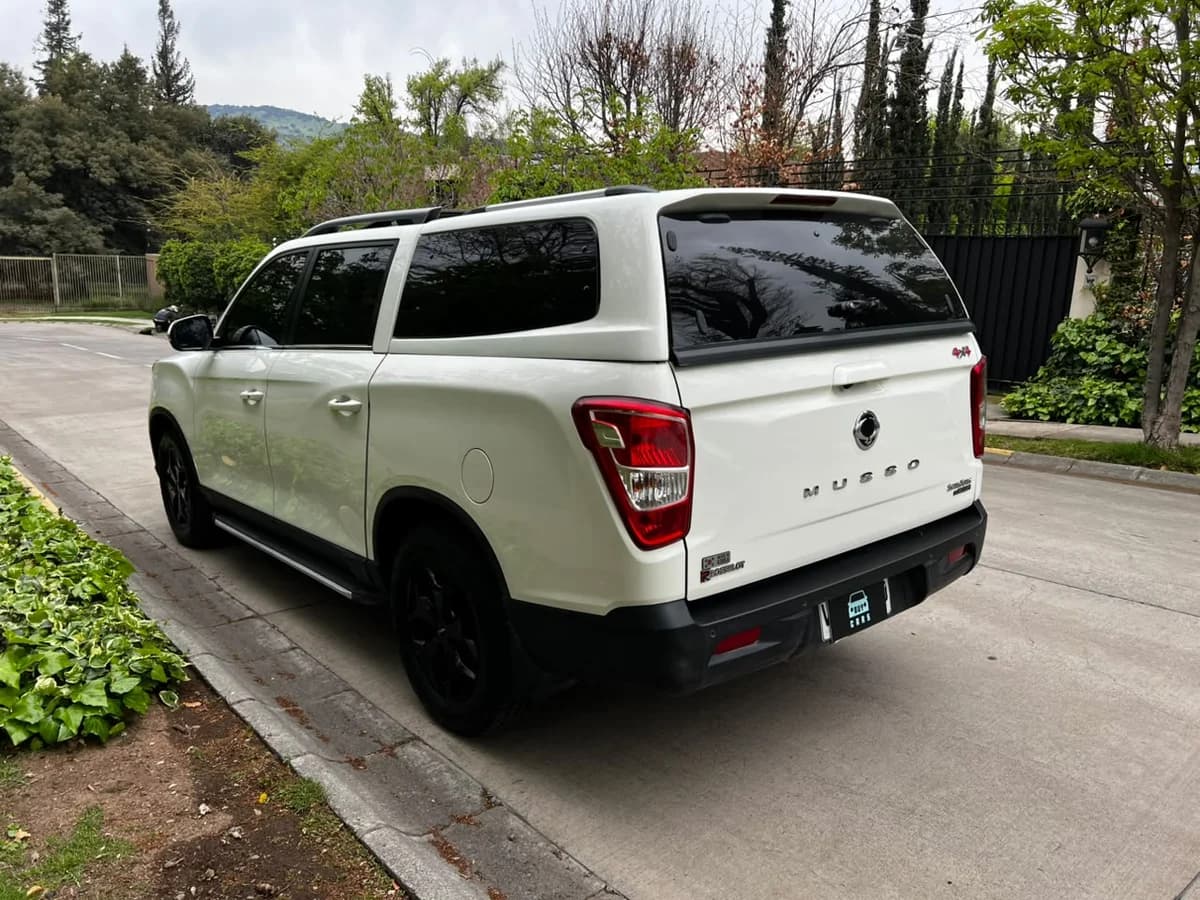 SSANGYONG Musso 2.2 TD LIMITED PLUS DIESEL 4WD AT6 2025 - Imagen 8