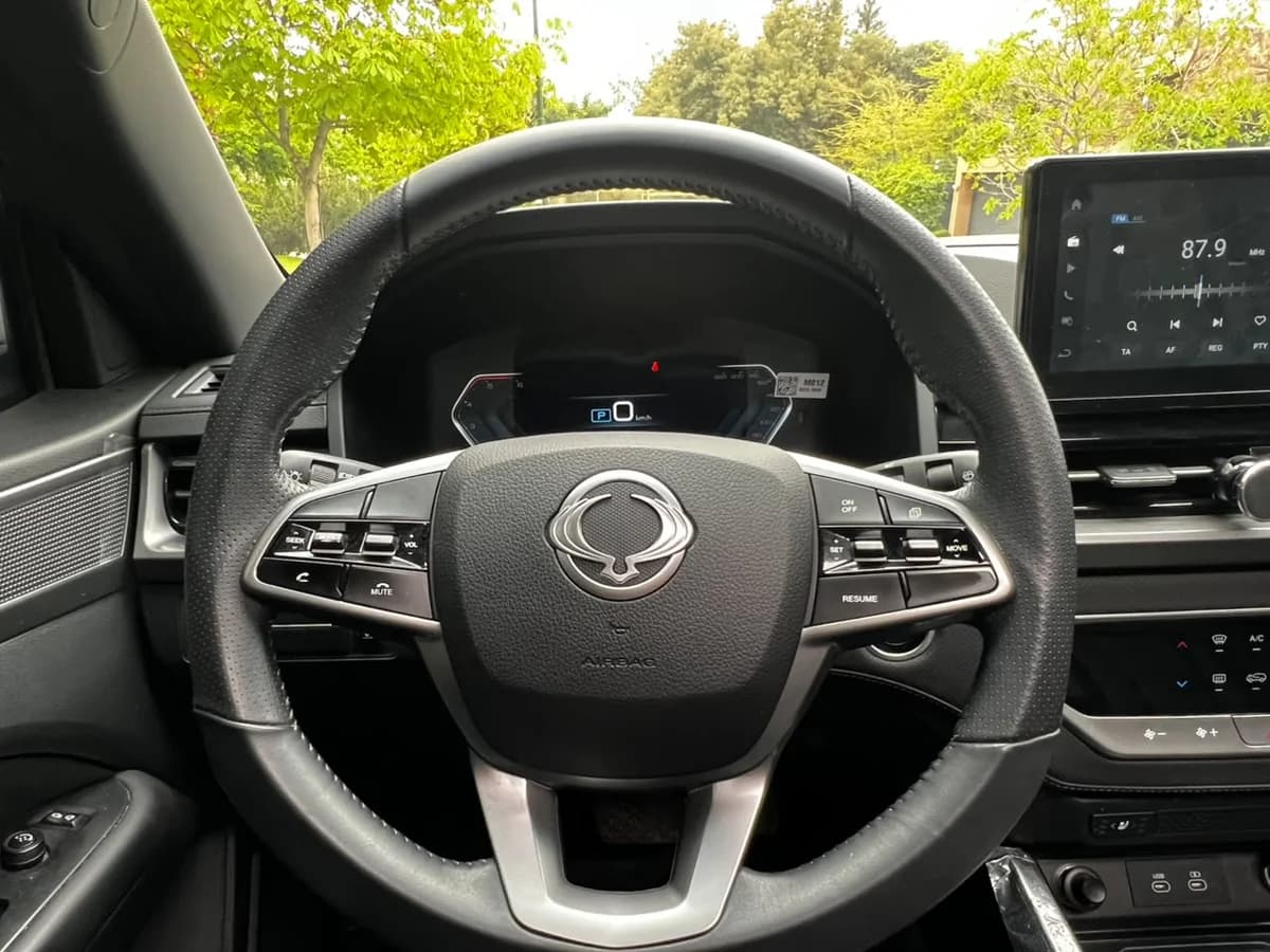 SSANGYONG Musso 2.2 TD LIMITED PLUS DIESEL 4WD AT6 2025 - Imagen 22