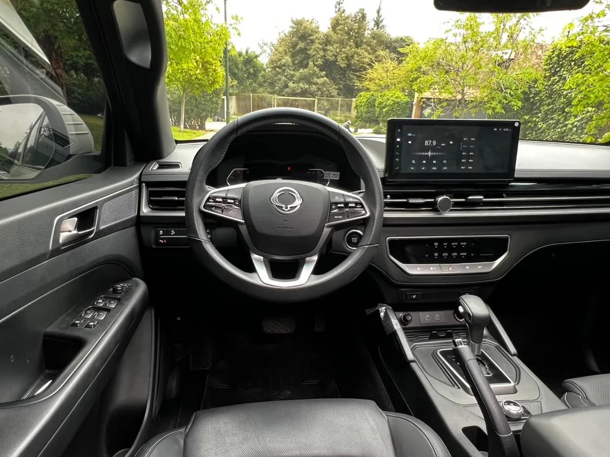 SSANGYONG Musso 2.2 TD LIMITED PLUS DIESEL 4WD AT6 2025 - Imagen 23