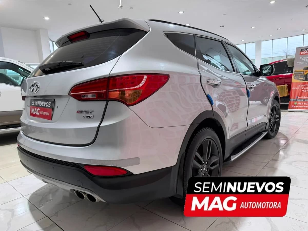 HYUNDAI Santa Fe 2.2 2013 - Imagen 5