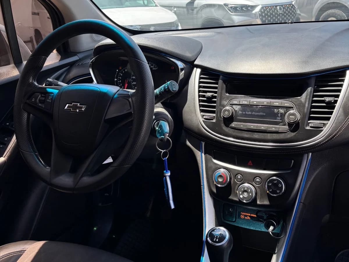 CHEVROLET Tracker FWD 1.8 2019 - Imagen 9