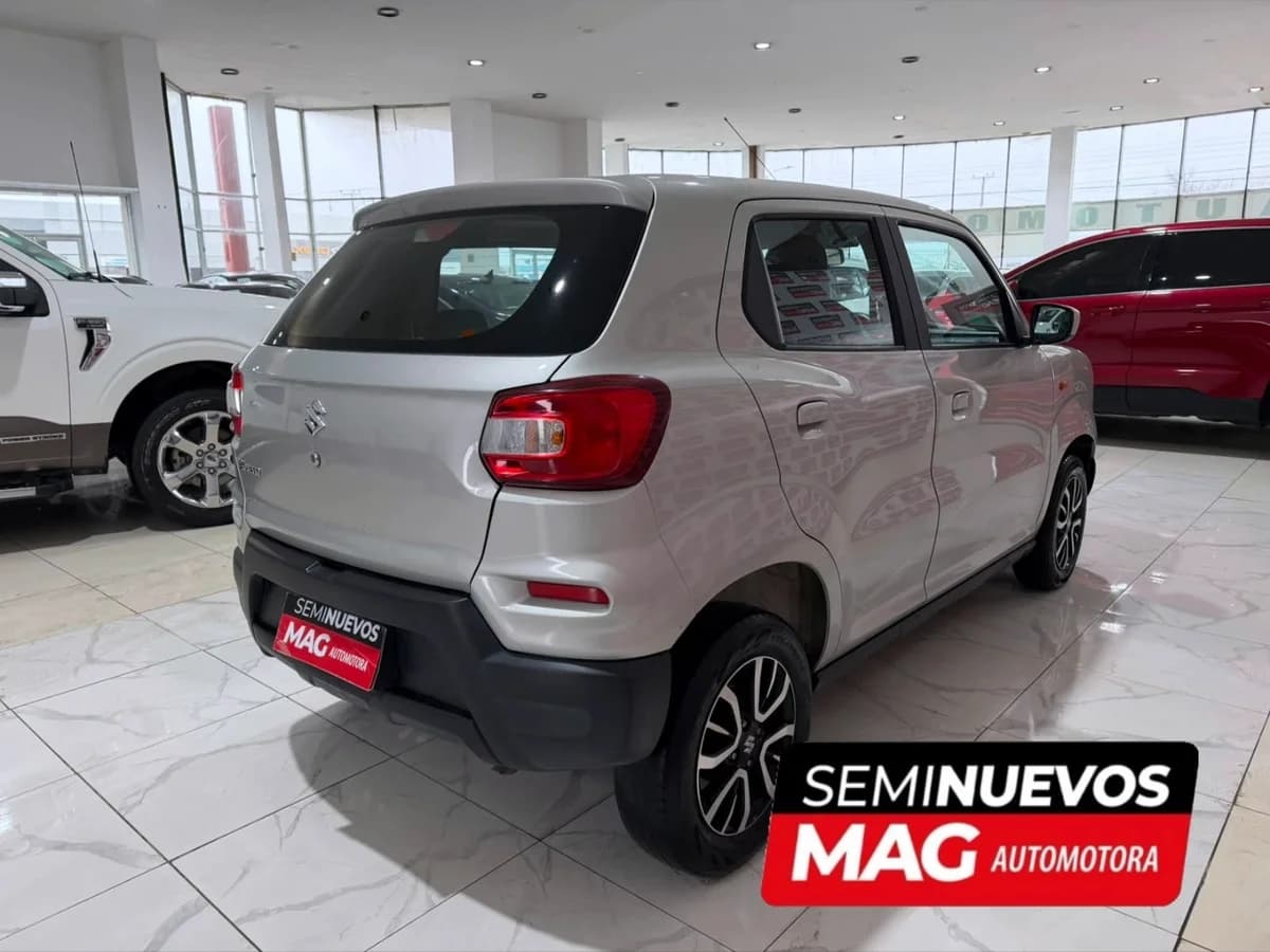 SUZUKI S-Presso GLX PLUS 1.0 2024 - Imagen 3