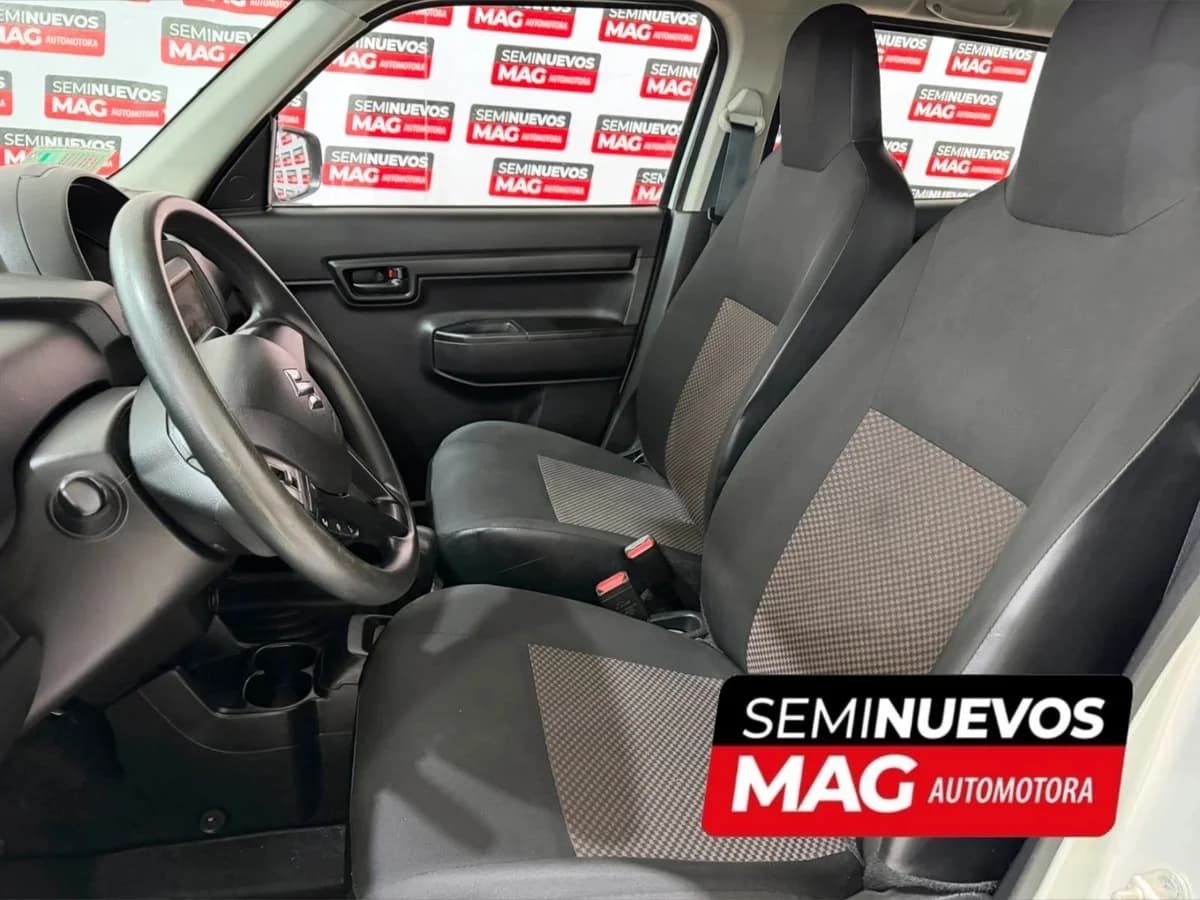 SUZUKI S-Presso GLX PLUS 1.0 2024 - Imagen 6