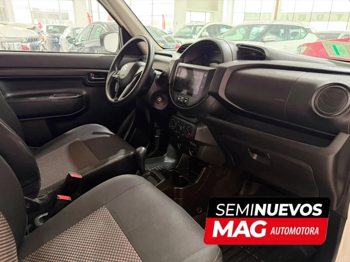SUZUKI S-Presso GLX PLUS 1.0 2024 - Imagen 7