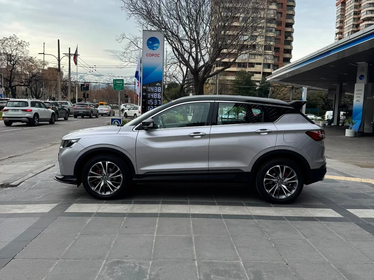 GEELY Coolray 1.5T GL 2022 - Imagen 2