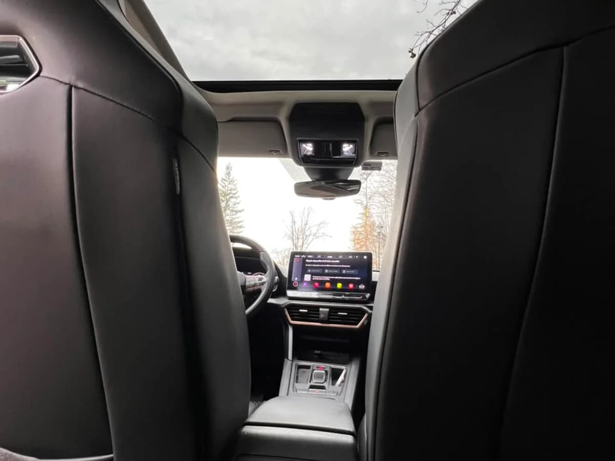 Cupra León 1.4L TSI AT DSG año 2024 - Imagen 4
