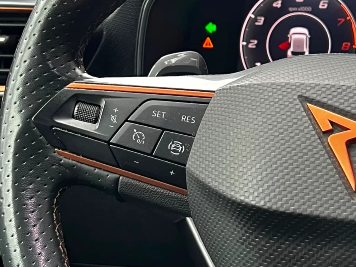 Cupra León 1.4L TSI AT DSG año 2024 - Imagen 7