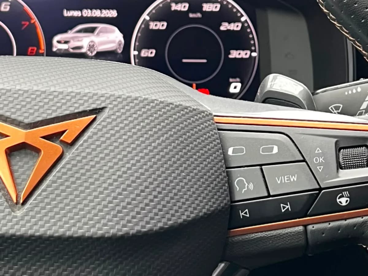 Cupra León 1.4L TSI AT DSG año 2024 - Imagen 9