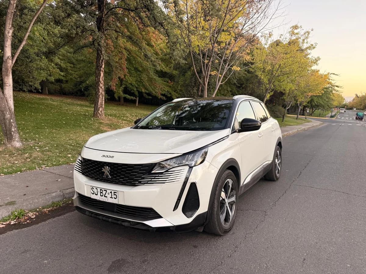 PEUGEOT 3008 ALLURE BLUEHDI 130 1.5 2023 - Imagen 3
