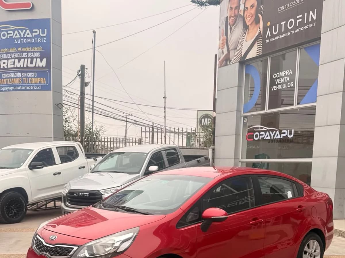 KIA Rio 4 UB EX 1.4 2014 - Imagen 5