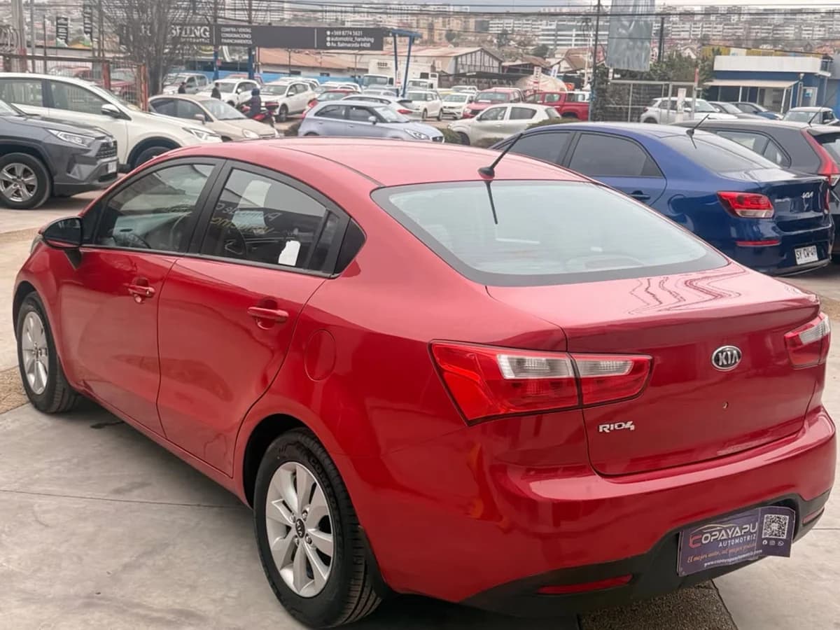 KIA Rio 4 UB EX 1.4 2014 - Imagen 9